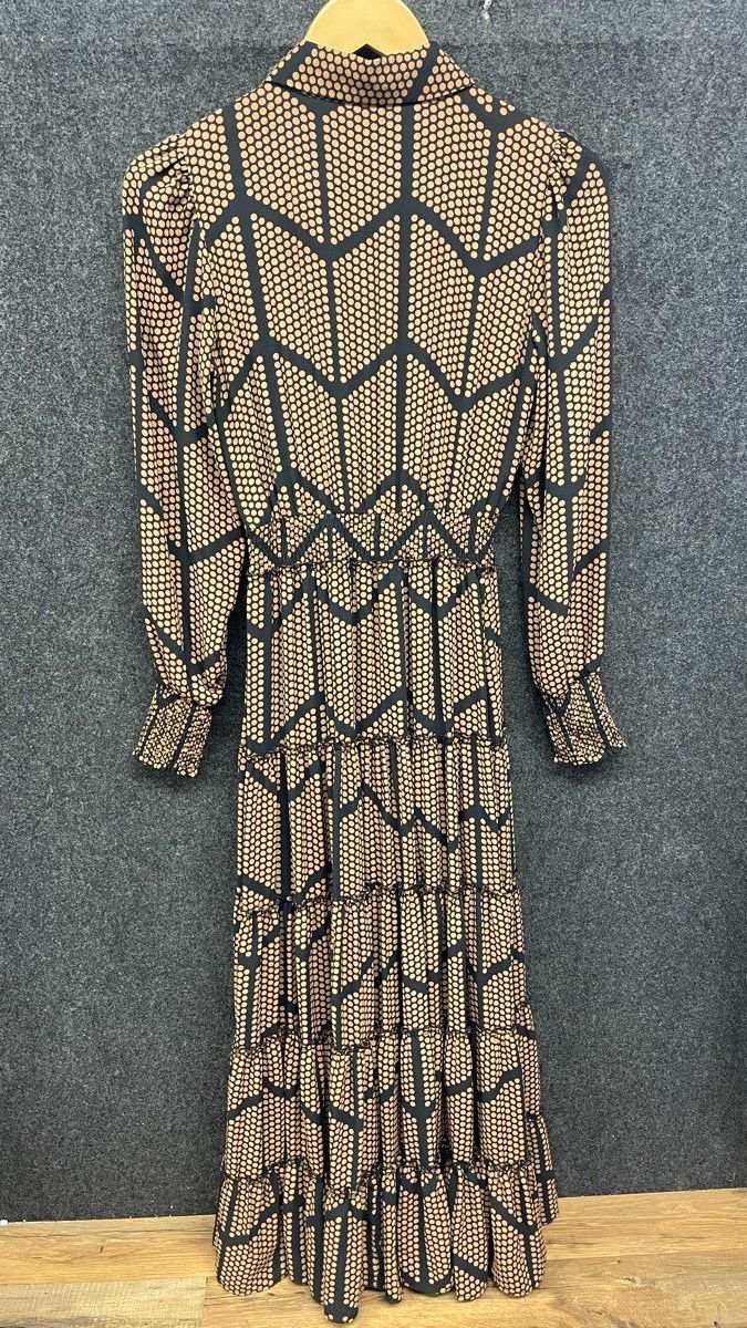 Tahari Women's Black Tan Geometric Honeycomb Tiered Smocked Maxi Dress NWT Sz XS