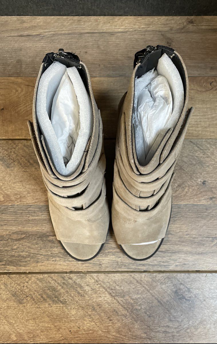 DKNY Beige Suede Open Toe High Heel Ankle Boots K3081801 Size 9M