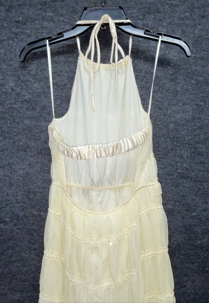 Sincerely Jules Women's Jules Tiered Ruffle Halter Maxi Dress Cream Size S NWT