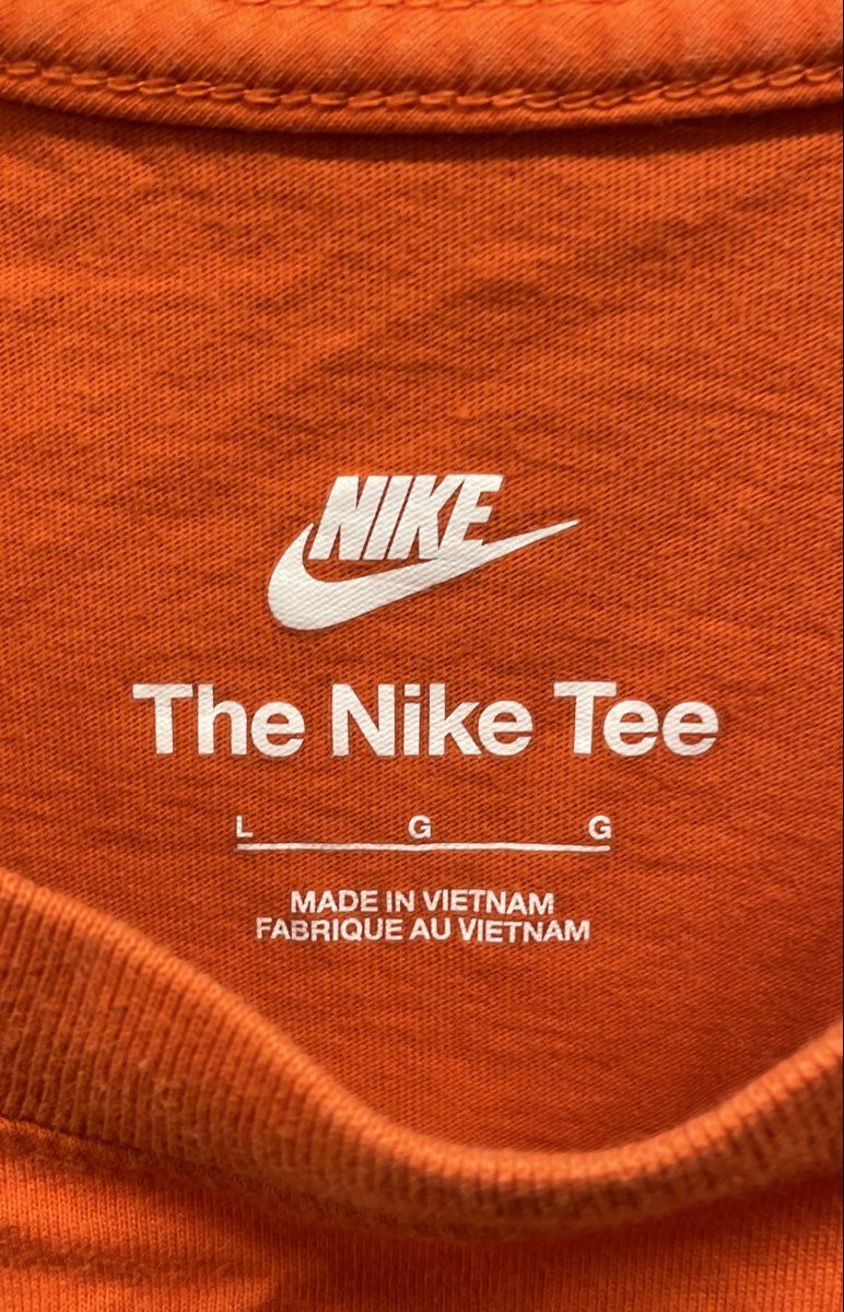 Nike Men's Orange The Nike Tee Embroidered Futura Swoosh Logo T-Shirt Size L