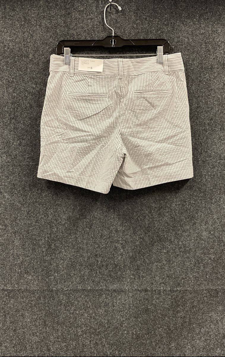 Loft Outlet Women's 6" Shorts Grey White Striped Seersucker NWT Sz 6