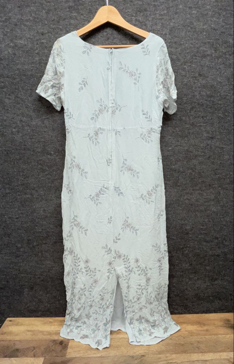 Go Silk Vintage 90s Women's Baby Blue Embroidered Floral Sequin Maxi Dress M