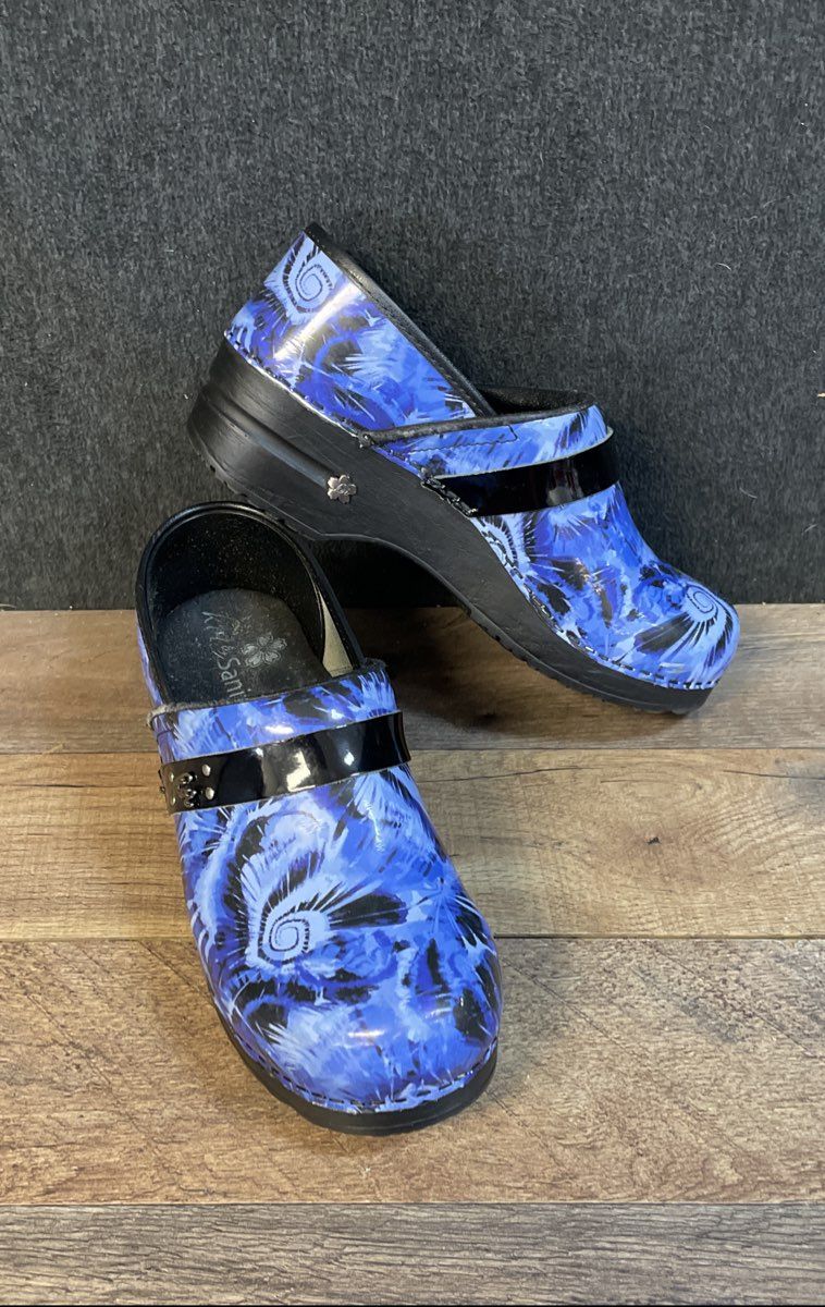 Sanita Koi Professional Blue Abstract Swirl Leather Clogs Women's Size 38