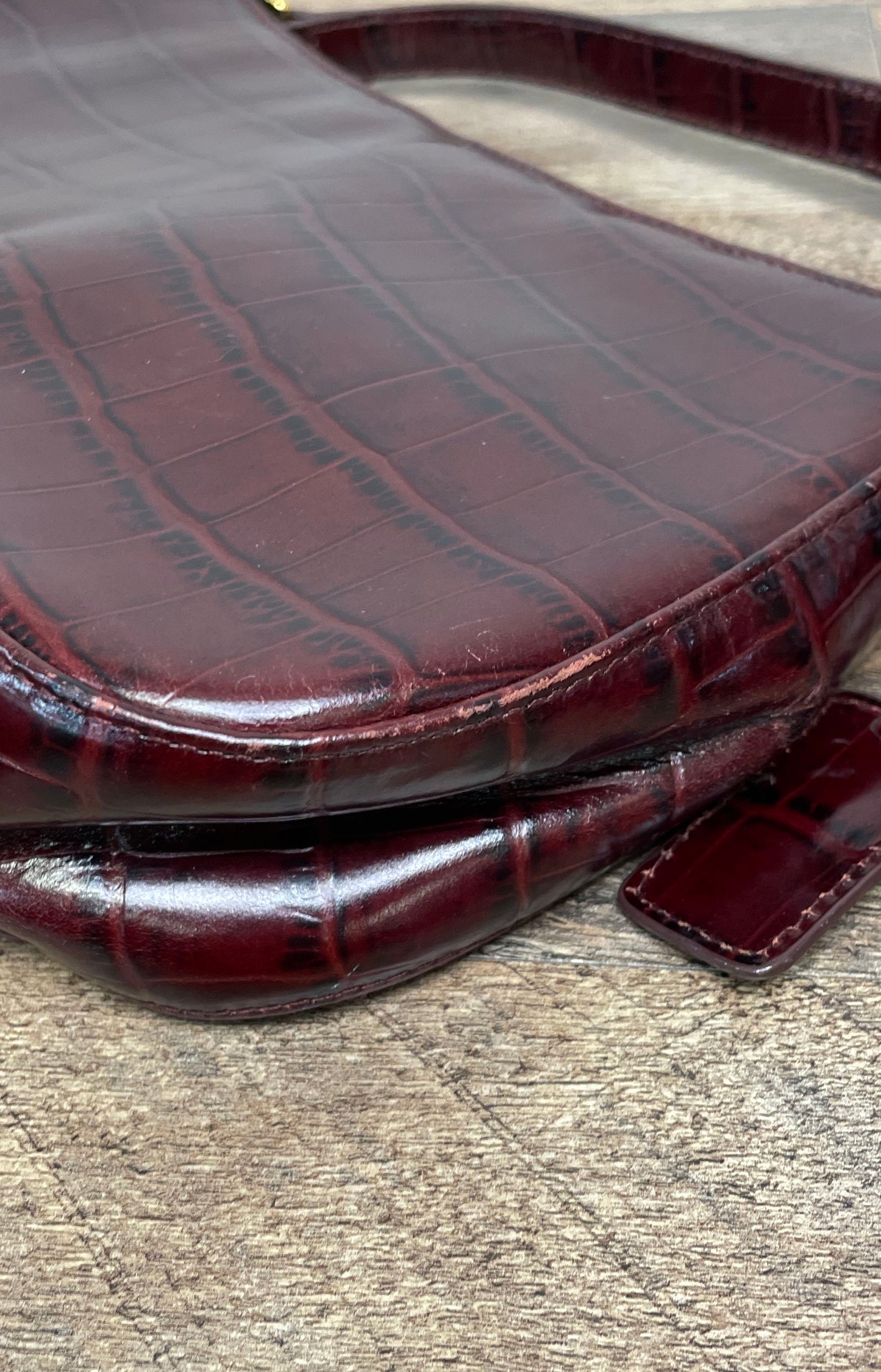 Vintage 90s Etienne Aigner Burgundy Croc Embossed Leather Shoulder Bag Gold