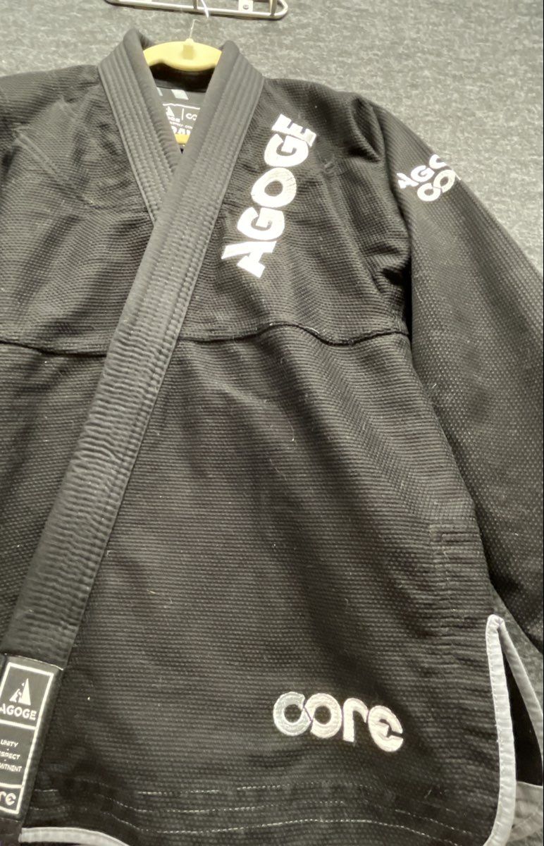 Agoge Core Brave Unisex Martial Arts BJJ Gi Jacket Black White Belt Sz A1