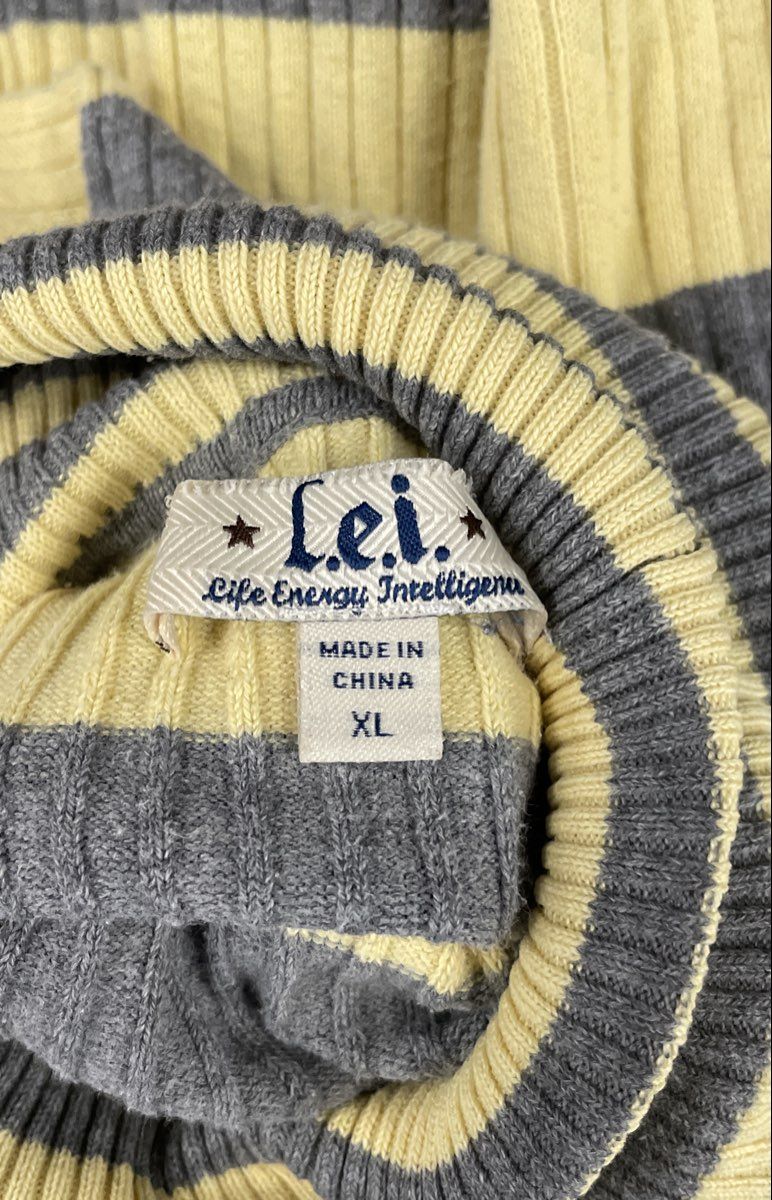 L.E.I. Women's Yellow Gray Striped Ribbed Knit Turtleneck Sweater Size XL