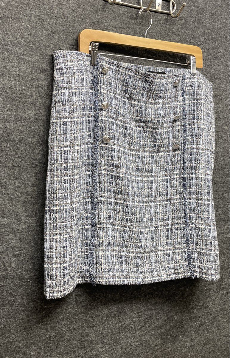 Talbots Women's Blue Gray Tweed Fringed Button Detail Mini Skirt Size 18 NWT