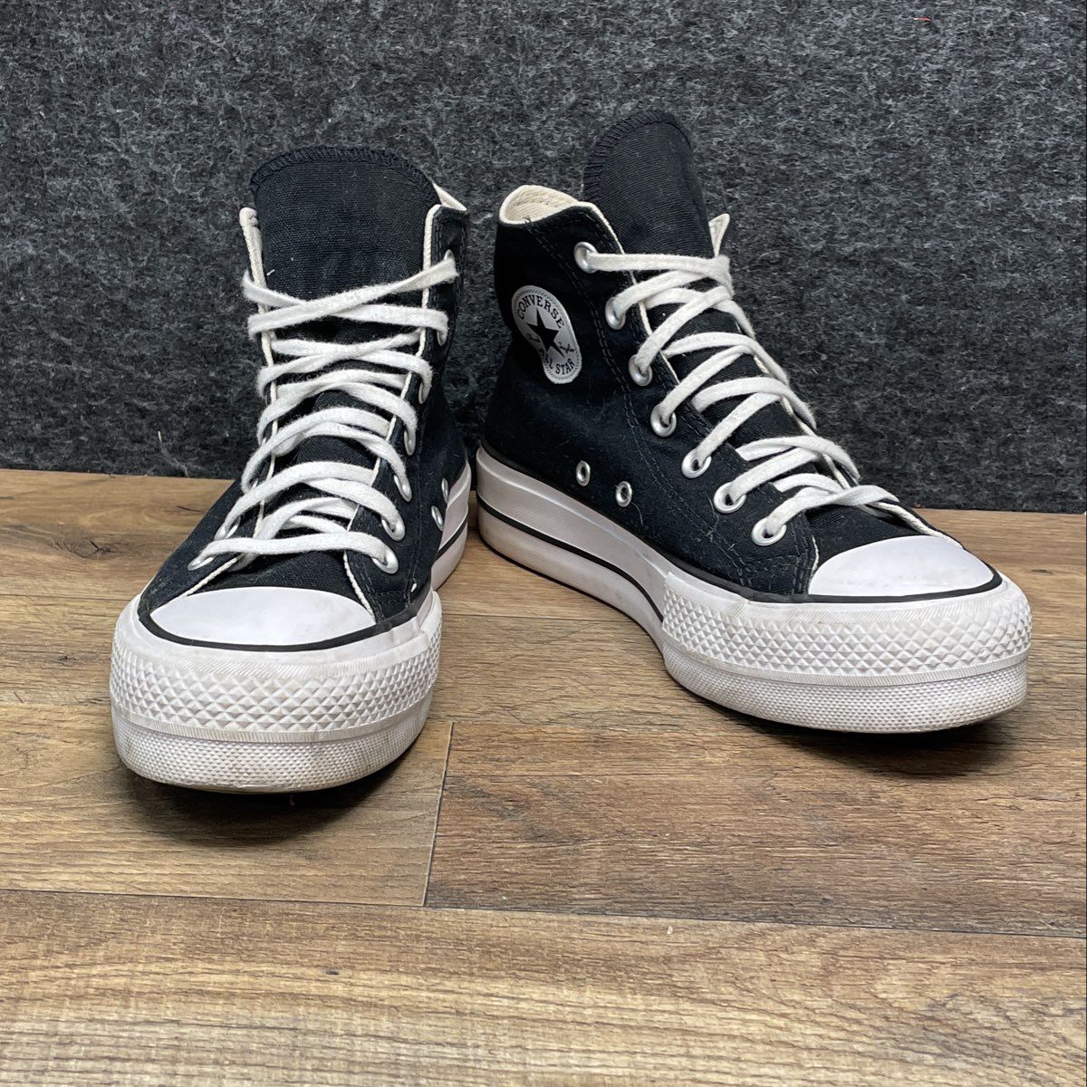Converse Chuck Taylor All Star Lift Platform High Top Black White Women's Size 6
