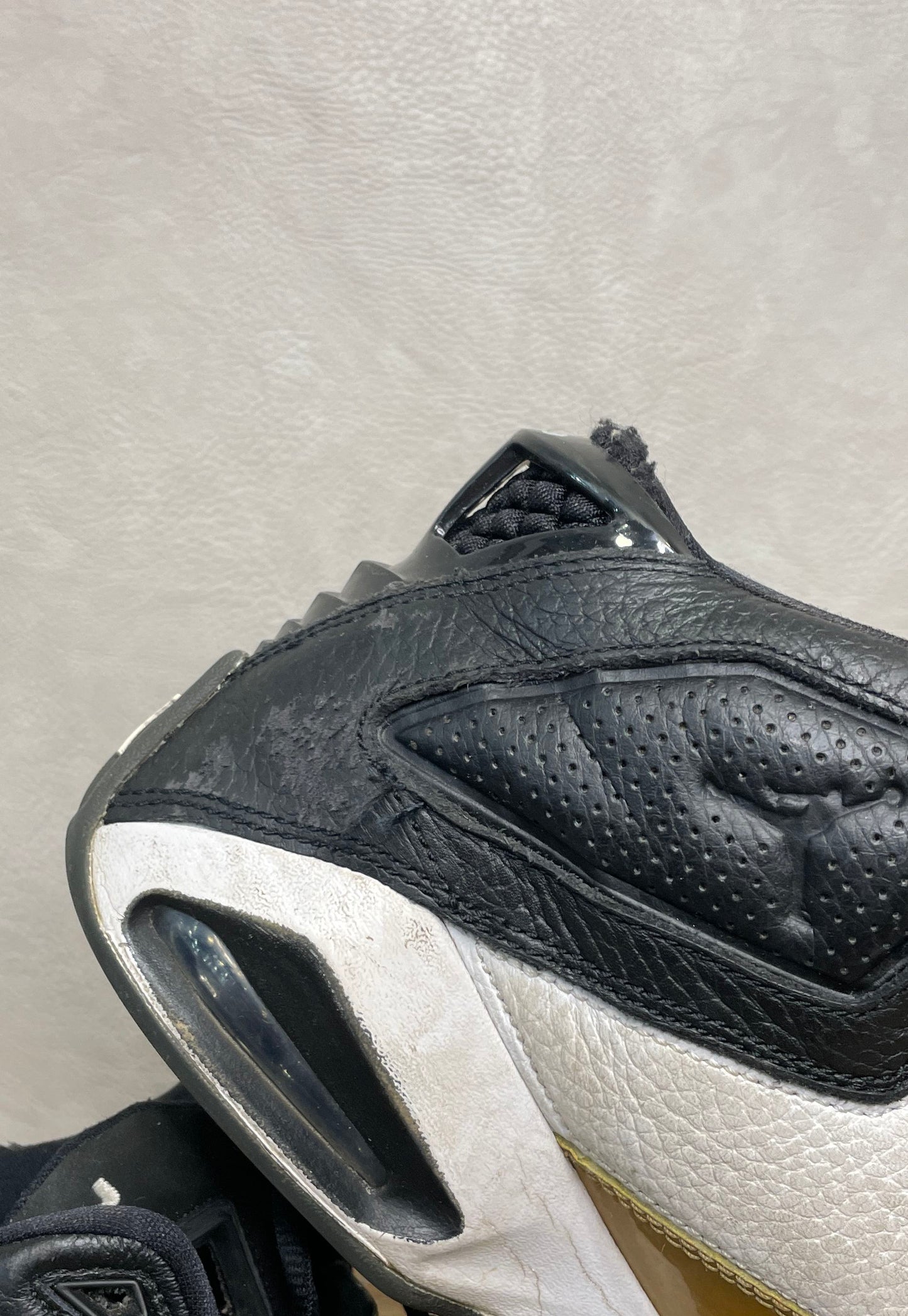 Nike Air Jordan B'Loyal White Black Metallic Gold Basketball Sneakers Size 8