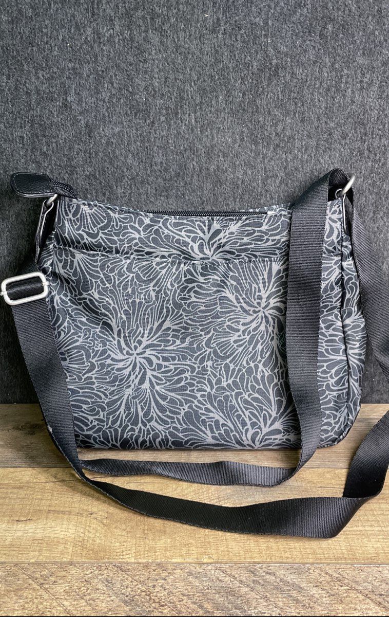Baggallini Midnight Blossom Crossbody Bag Grey Black Floral Nylon Travel