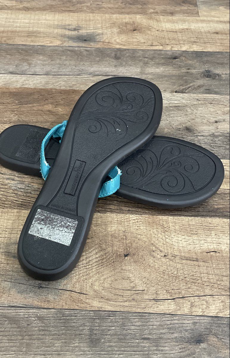 Montego Bay Club Teal Blue Ruffle Petal Slip On Slide Sandals Women's Size 8.5