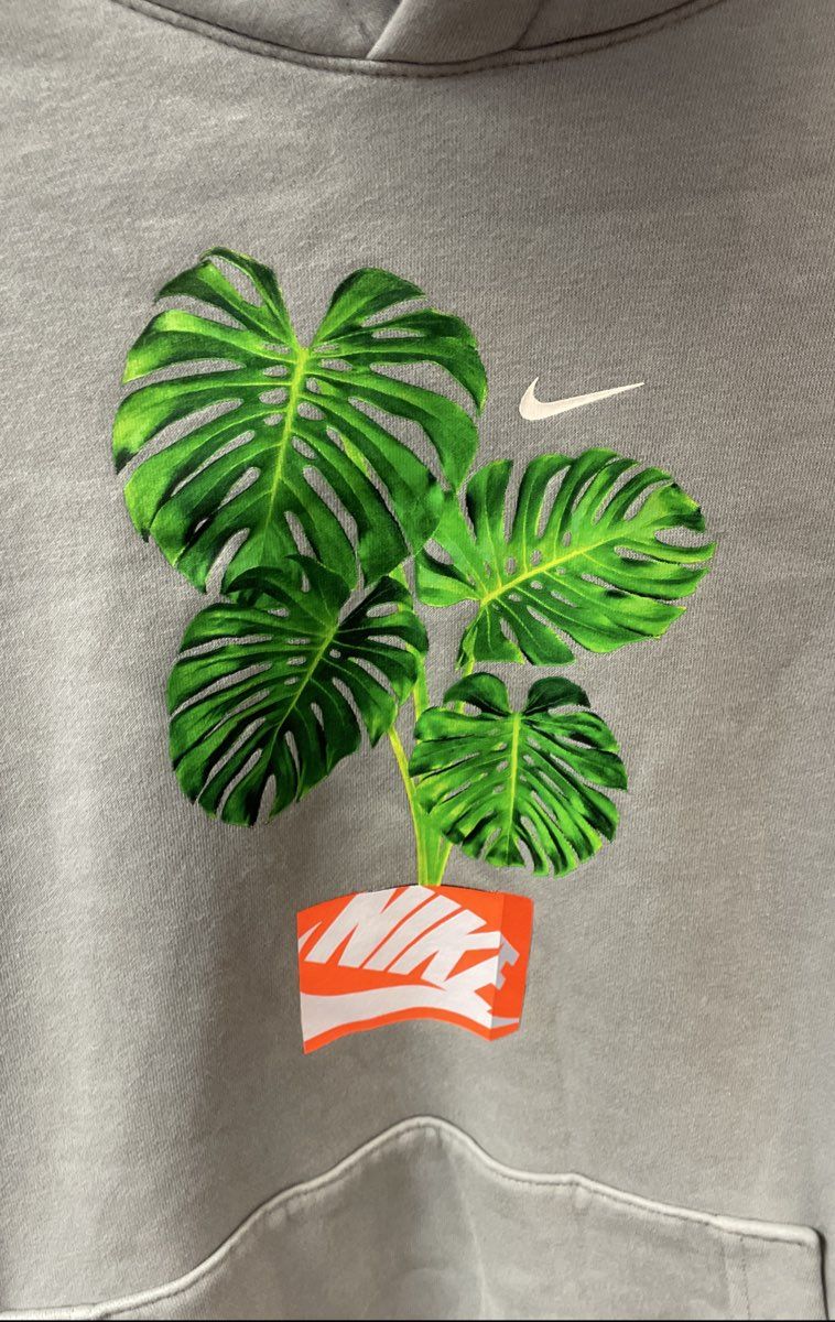 Nike Men's Sage Green Monstera Plant Shoebox Graphic Pullover Hoodie Sz L