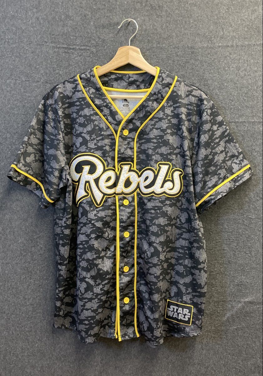 Disney Star Wars Rebels Men's Baseball Jersey Gray Camo Number 77 Sz M