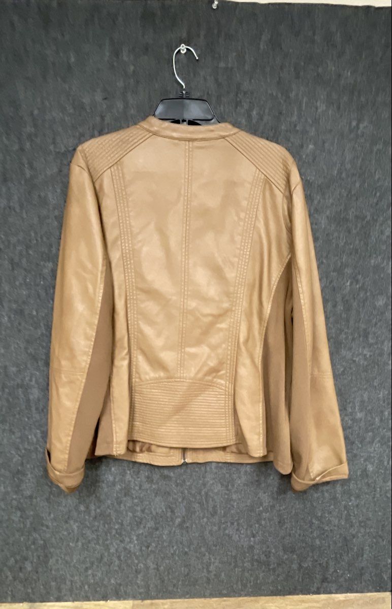 Sebby Collection Women's Tan Faux Leather Moto Jacket Quilted Ribbed Sz XXL