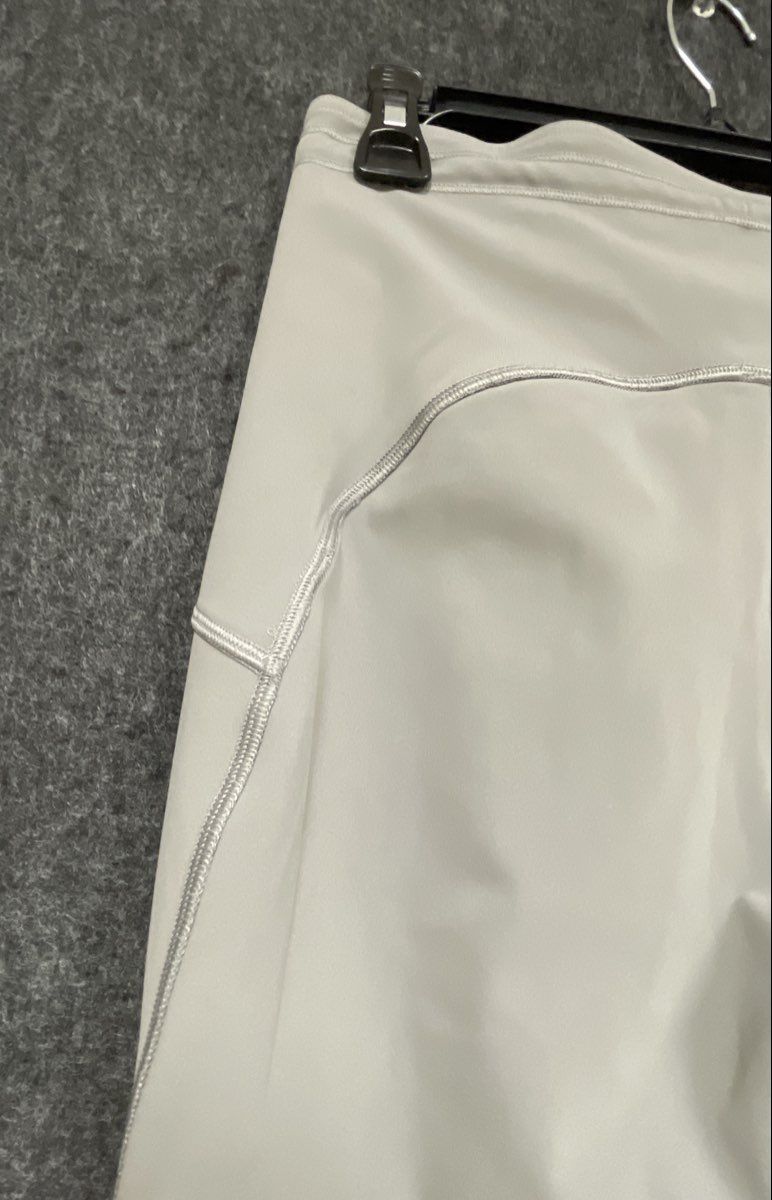 lululemon Women's Speed Up High Rise Tight Leggings Off White Pockets