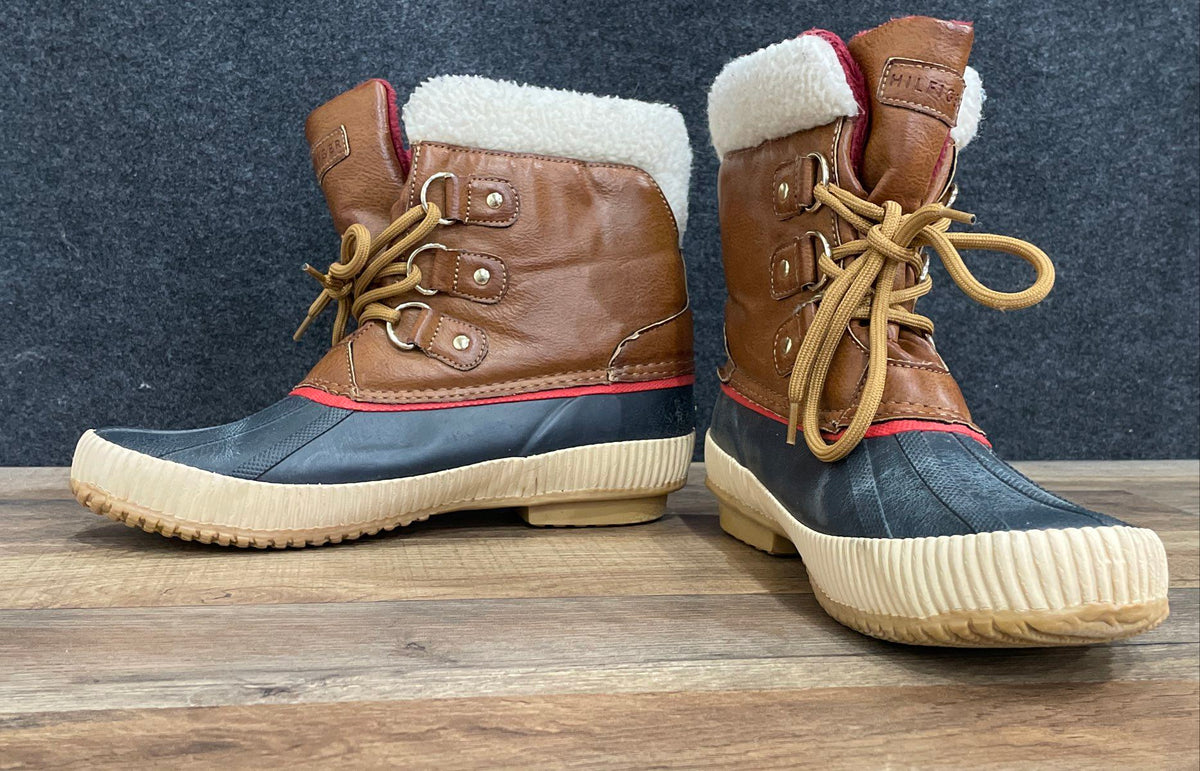 Tommy Hilfiger Faux Sherpa Lined Duck Boots Brown Navy Red Size 8