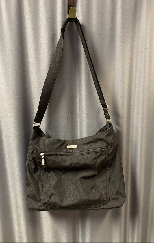 Baggallini Black Patterned Nylon Shoulder Crossbody Bag Medium Silver Hardware