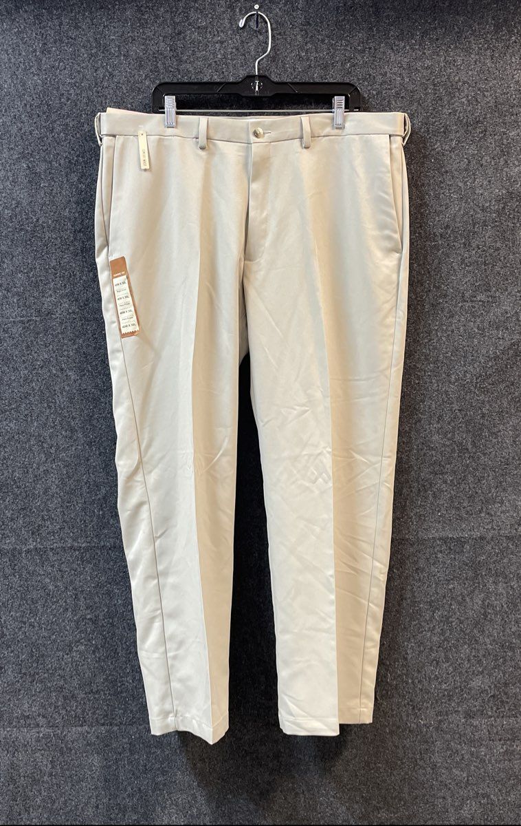 Haggar Men's Khaki Cool 18 Performance Classic Fit Dress Pants Sz 40x30 NWT