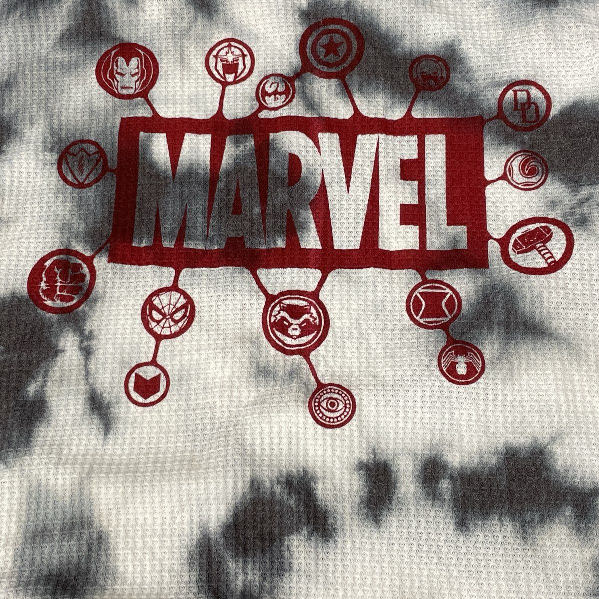 Torrid Women's Marvel Logo Waffle Raglan Shirt Gray Tie Dye Plus Size NWT 3X