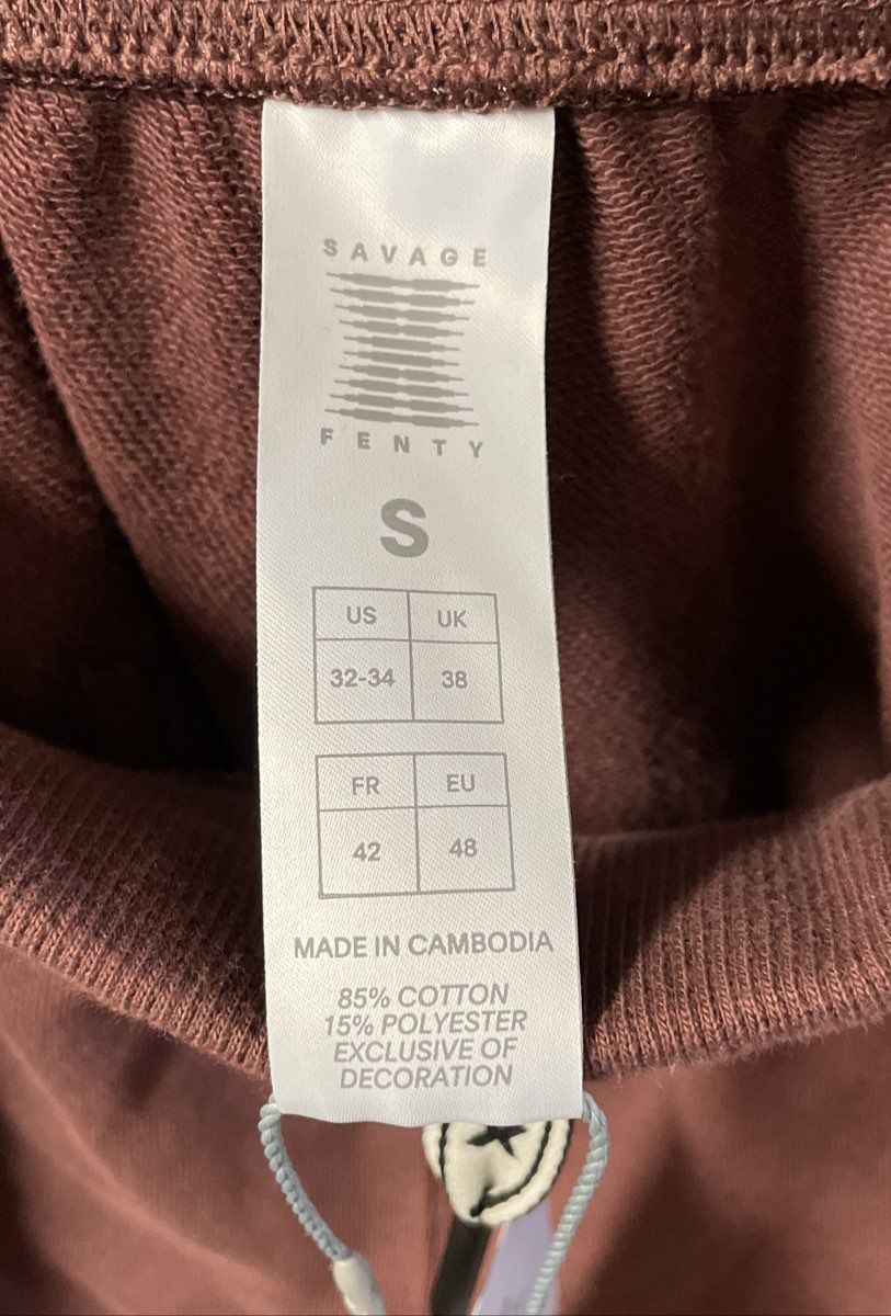 NWT Women's Burgandy Savage Fenty Shorts - Size S