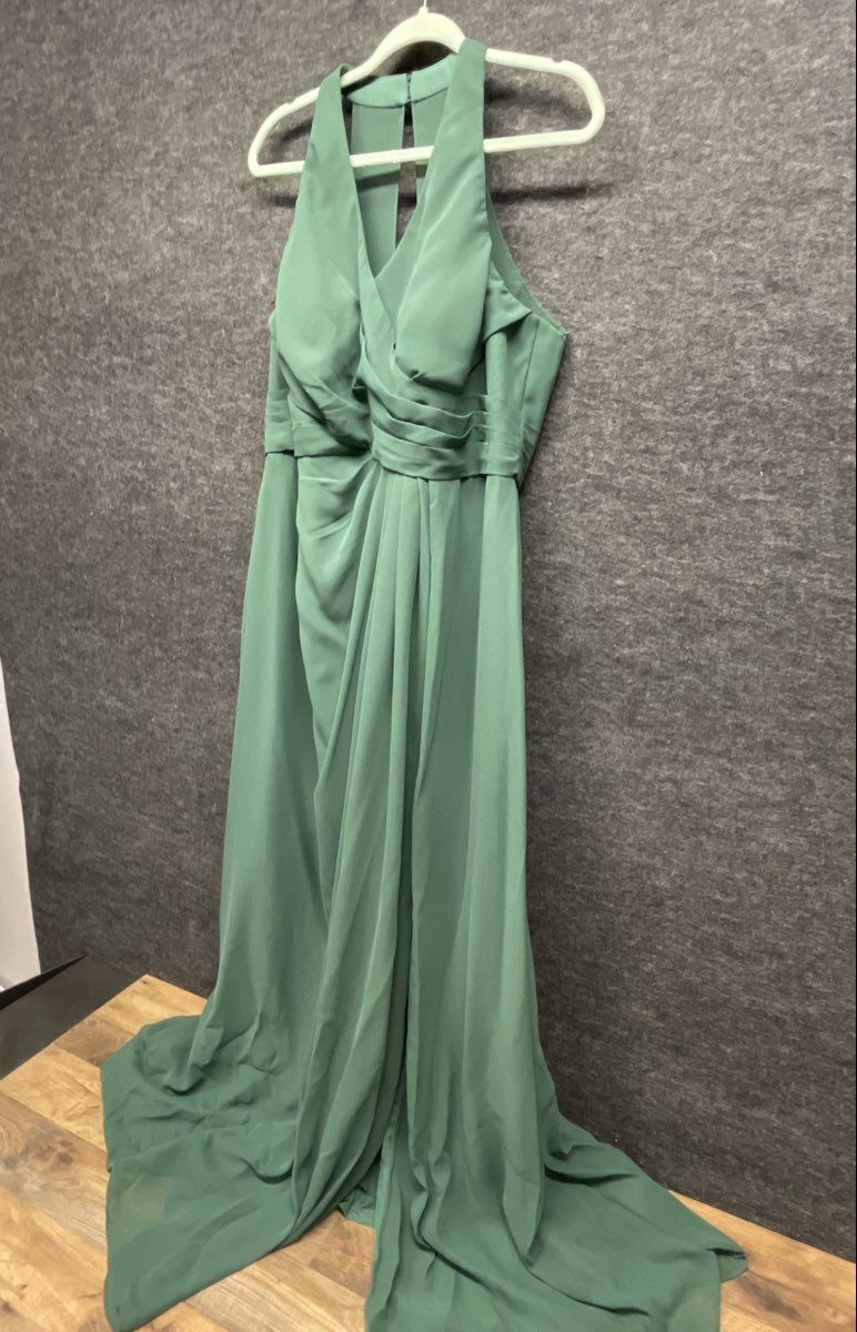 Azazie Women's Green Chiffon Halter High Slit Maxi Formal Gown Dress Sz A18