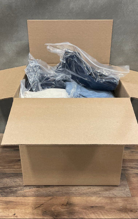 Reseller Bulk Lot Assorted Clothing Levi's True Religion Jeans Mixed Sz 19 lb