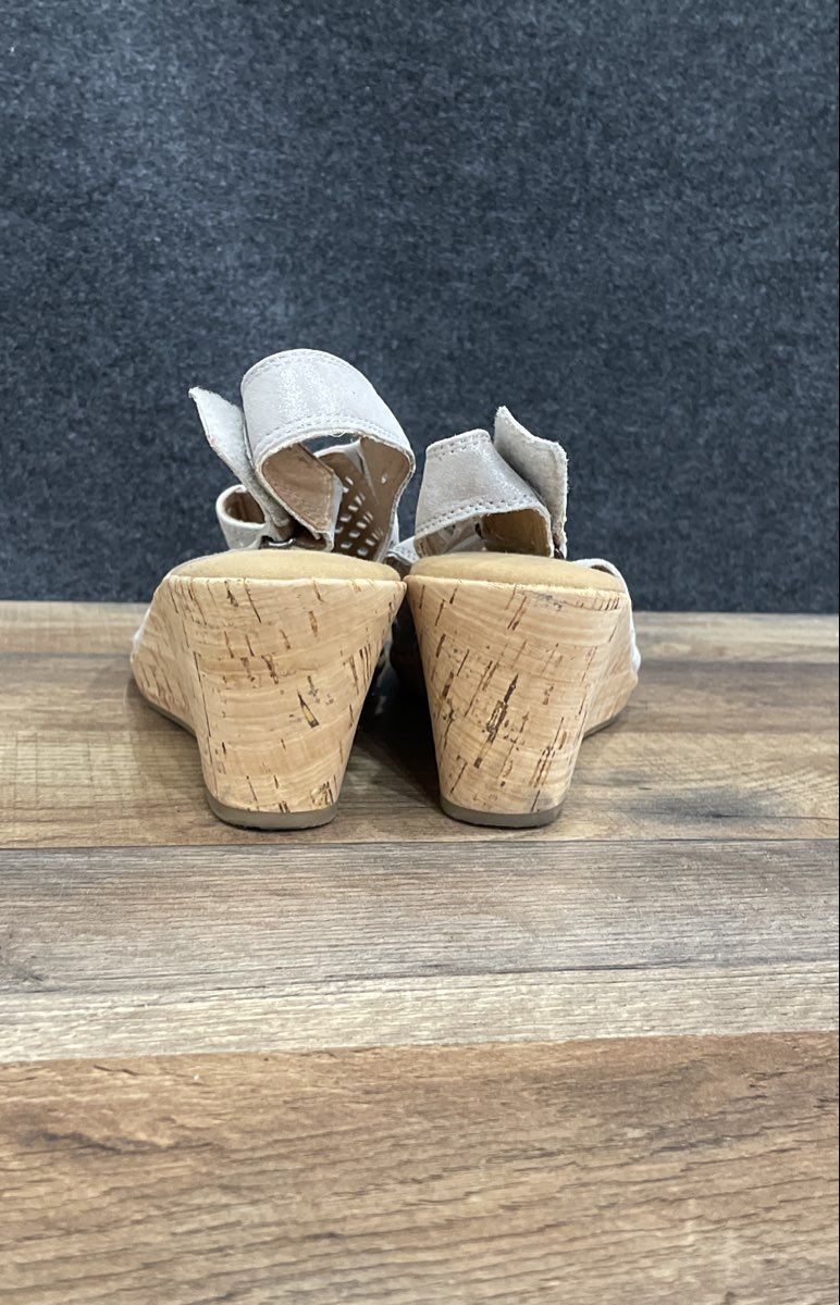 Rockport Briah Perf Sling Grey Brown Wedge Sandals Size 8