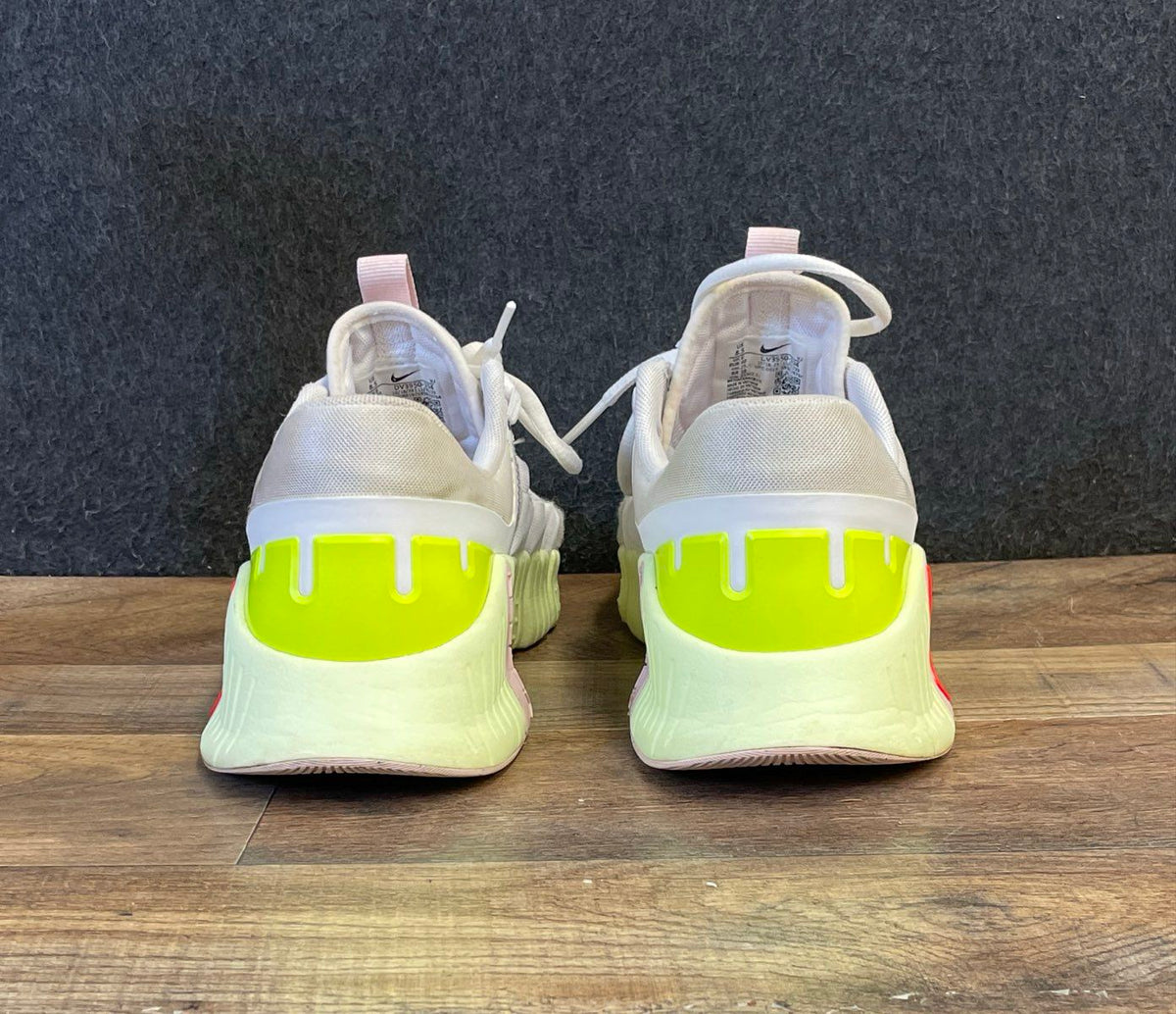 Nike Free Metcon 5 White Volt Pink Women's Training Shoes Size 8.5