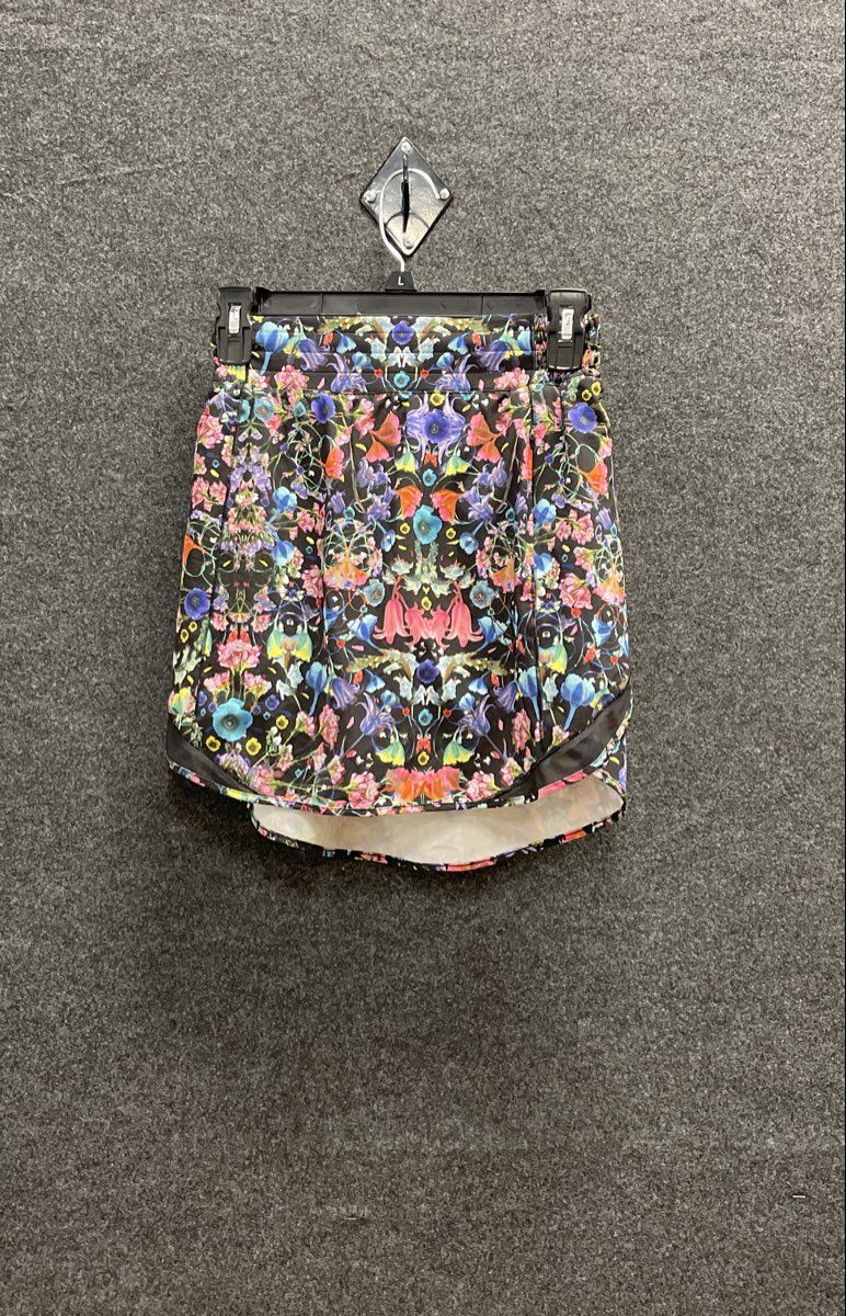 Lululemon Women's Tracker Skirt IV Multicolor Floral Athletic Running Sz 4