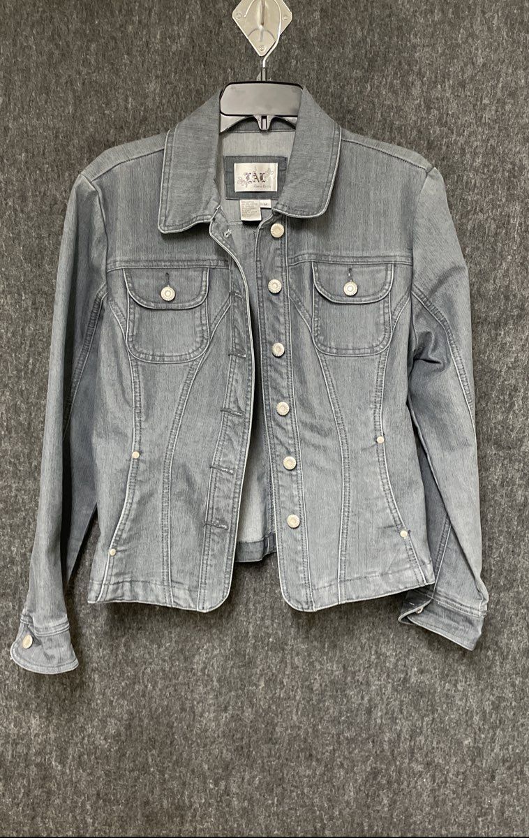 Live A Little Women's Gray Stretch Denim Jacket Button Front Flap Pockets Sz M