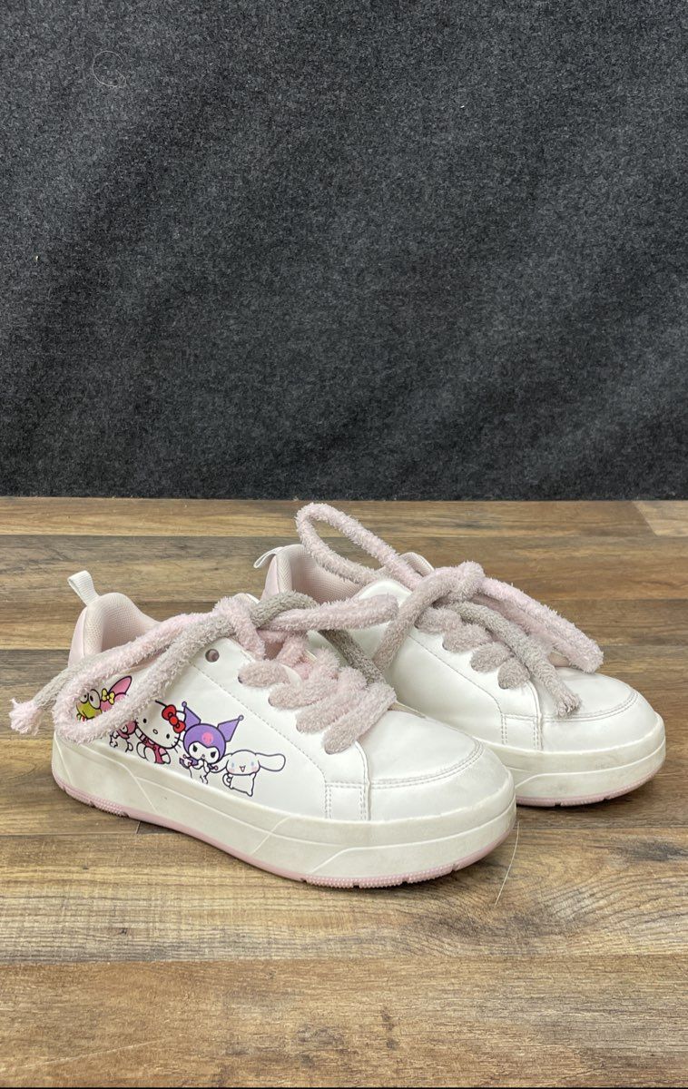 Primark Sanrio Hello Kitty & Friends White Pink Low Top Sneakers Women's Size 6