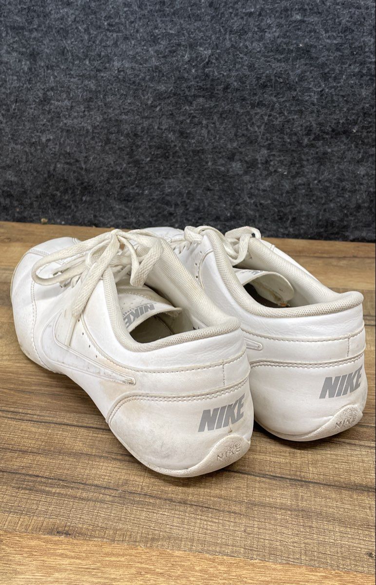 Nike Cheer Unite White Training Cheerleading Shoes Women's Size 8