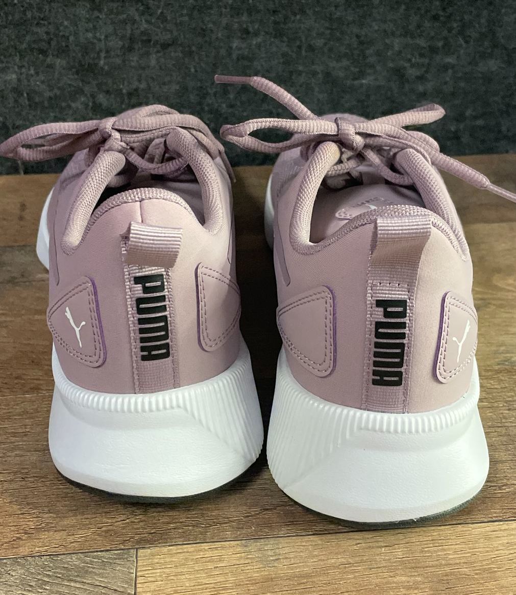 Puma Flyer Runner Pale Purple Lavender Women's Running Shoes Size 8.5