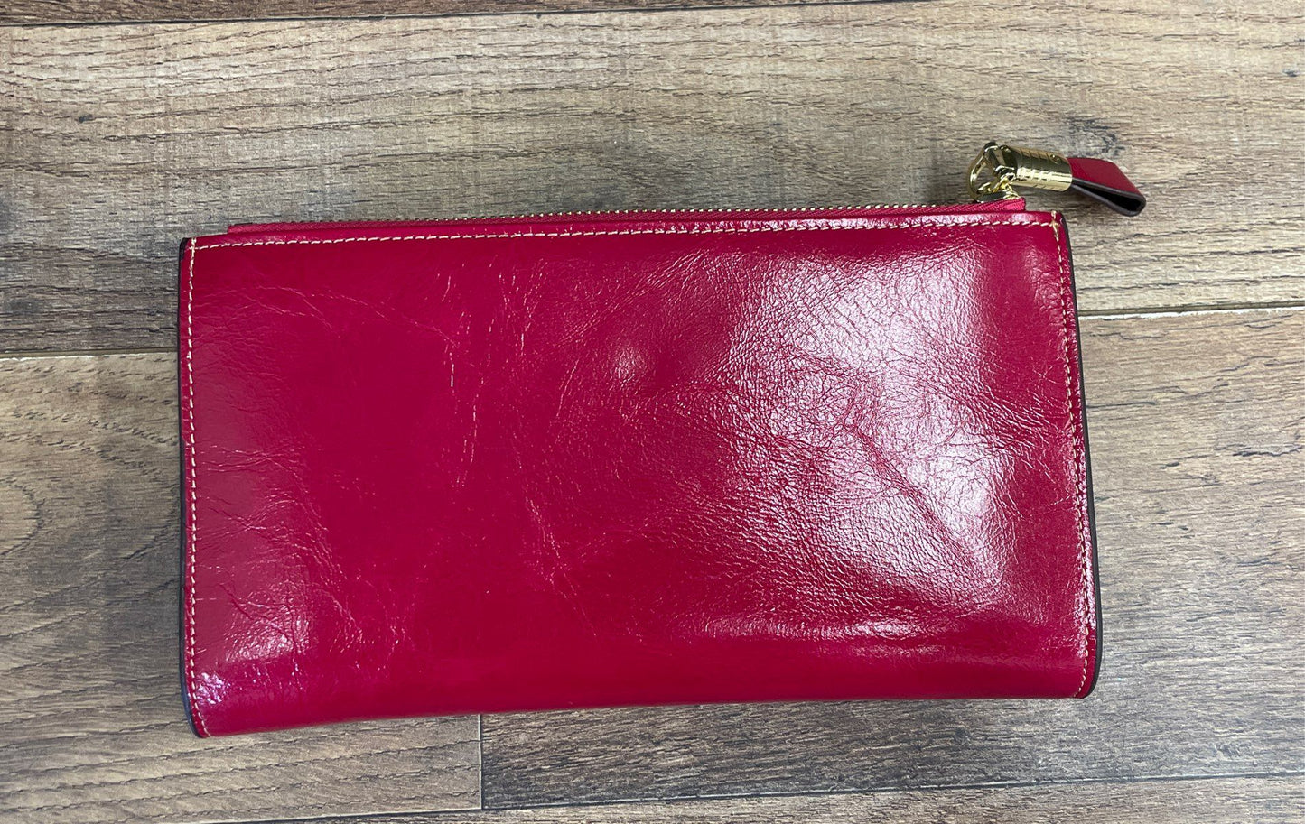Yafeige Magenta Patent Leather Bifold Organizer Wallet Gold Hardware