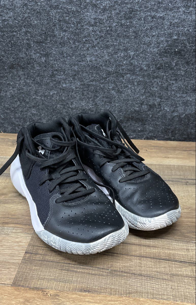 Under Armour Jet '21 Black White Youth Basketball Shoes Size 5Y
