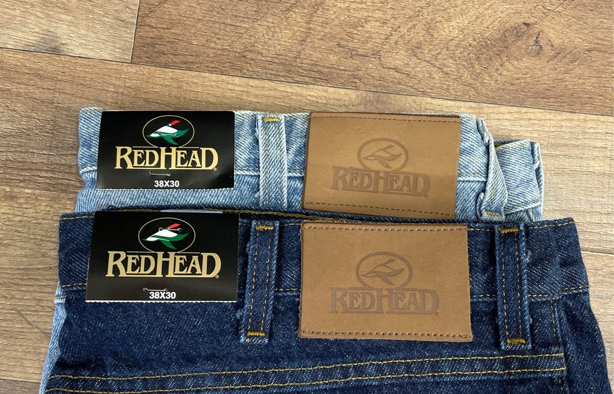 RedHead Men's 2 Pairs Jeans Light & Dark Wash Relaxed Classic Fit 38x30 NWT