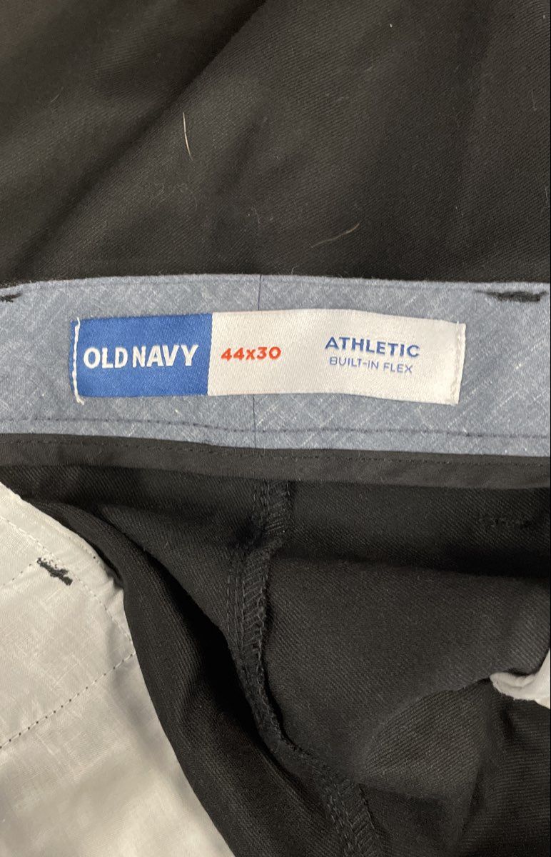 Old Navy Men's Lot of 2 Athletic Built-In Flex Pants Navy Black Sz 44x30 NWT