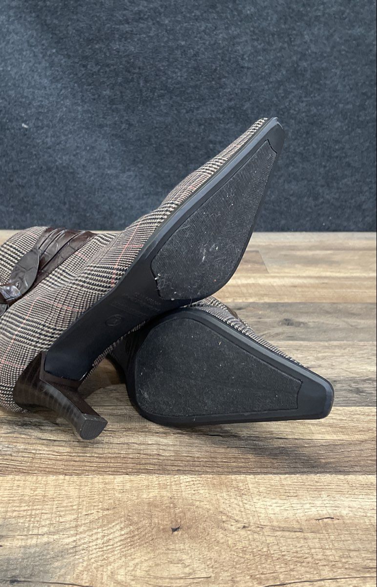 Predictions Women's Brown Plaid Pointed Toe Kitten Heel Ankle Booties Size 7.5