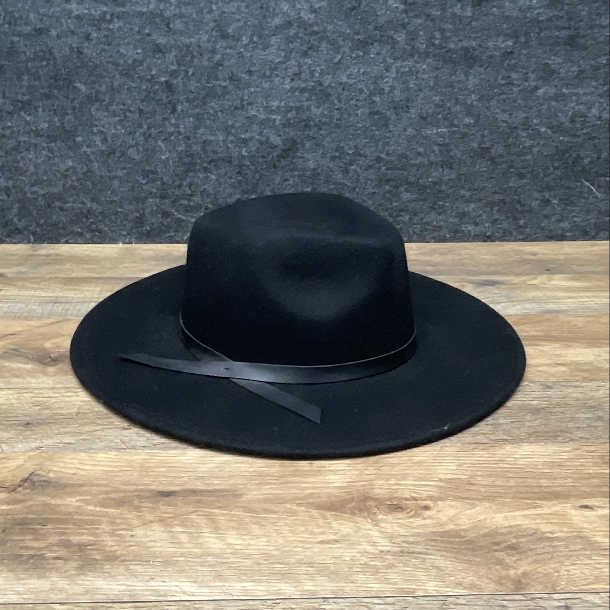 H&M Women's Black 100% Wool Wide Brim Flat Fedora Hat