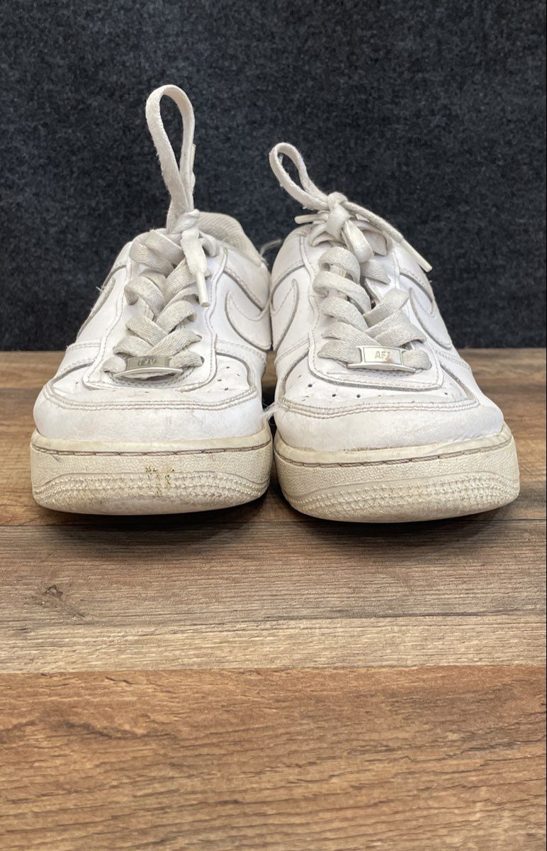 Nike Air Force 1 Low Triple White Youth Sneakers Size 6.5Y