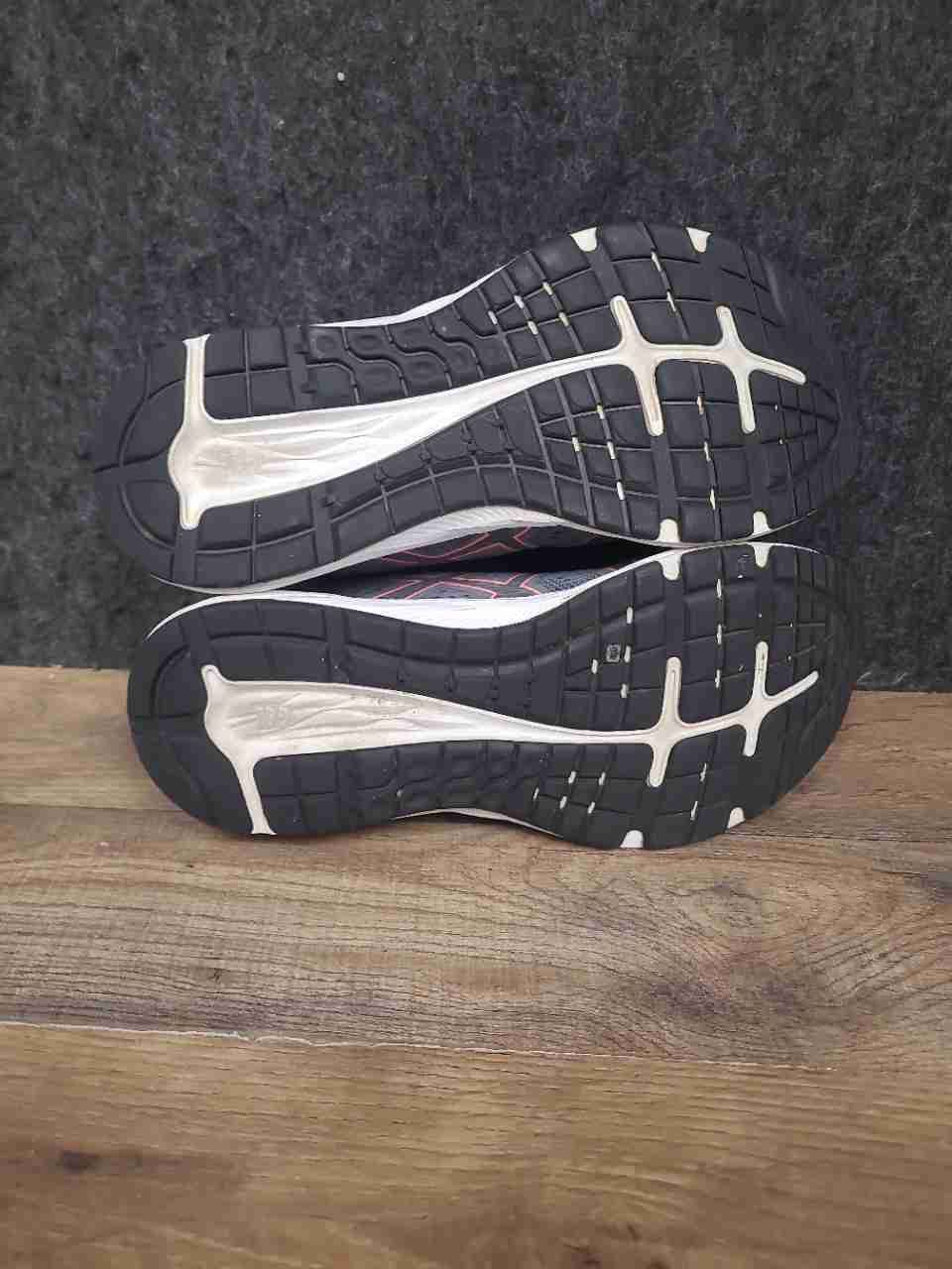 Asics Gel-Excite 6 Dark Grey Pink Women's Running Shoes Size 8.5
