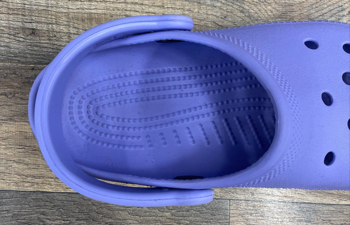 Crocs Classic Clog Lavender Purple Slip On Kids Juniors Clogs Size J4