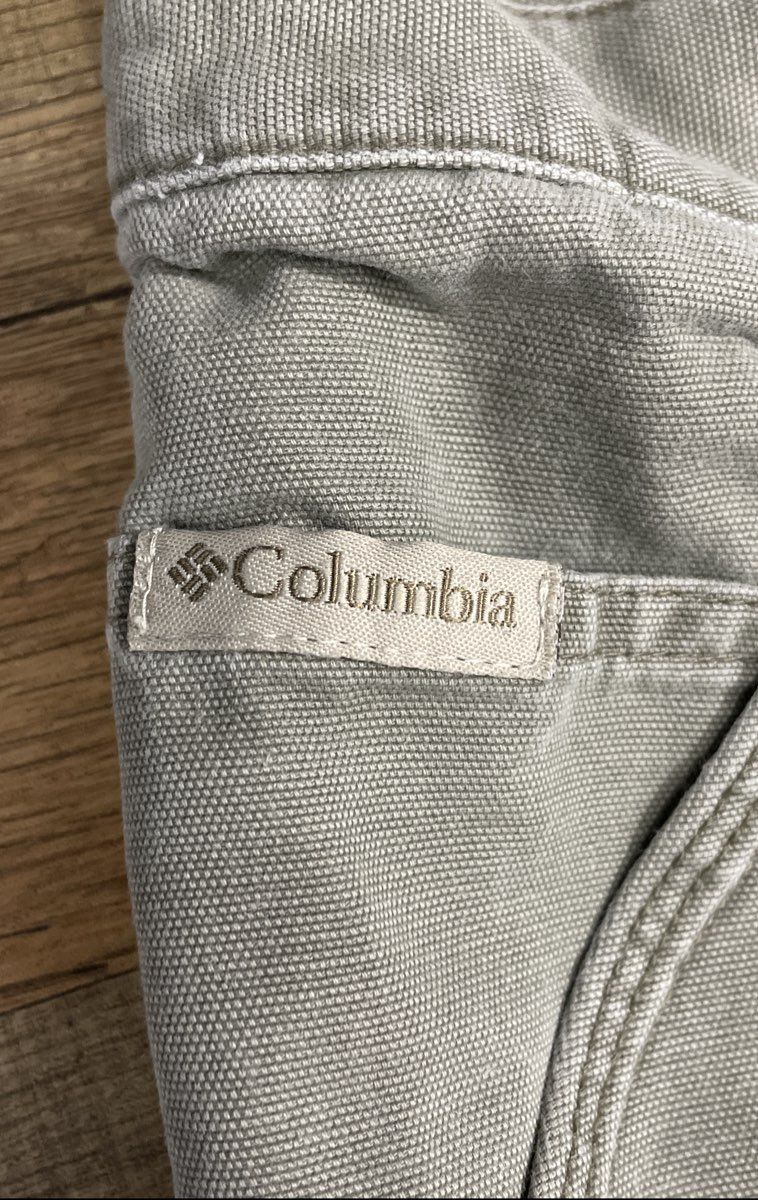 Columbia Men's Gray Cargo Shorts Cotton Canvas Utility Size 32