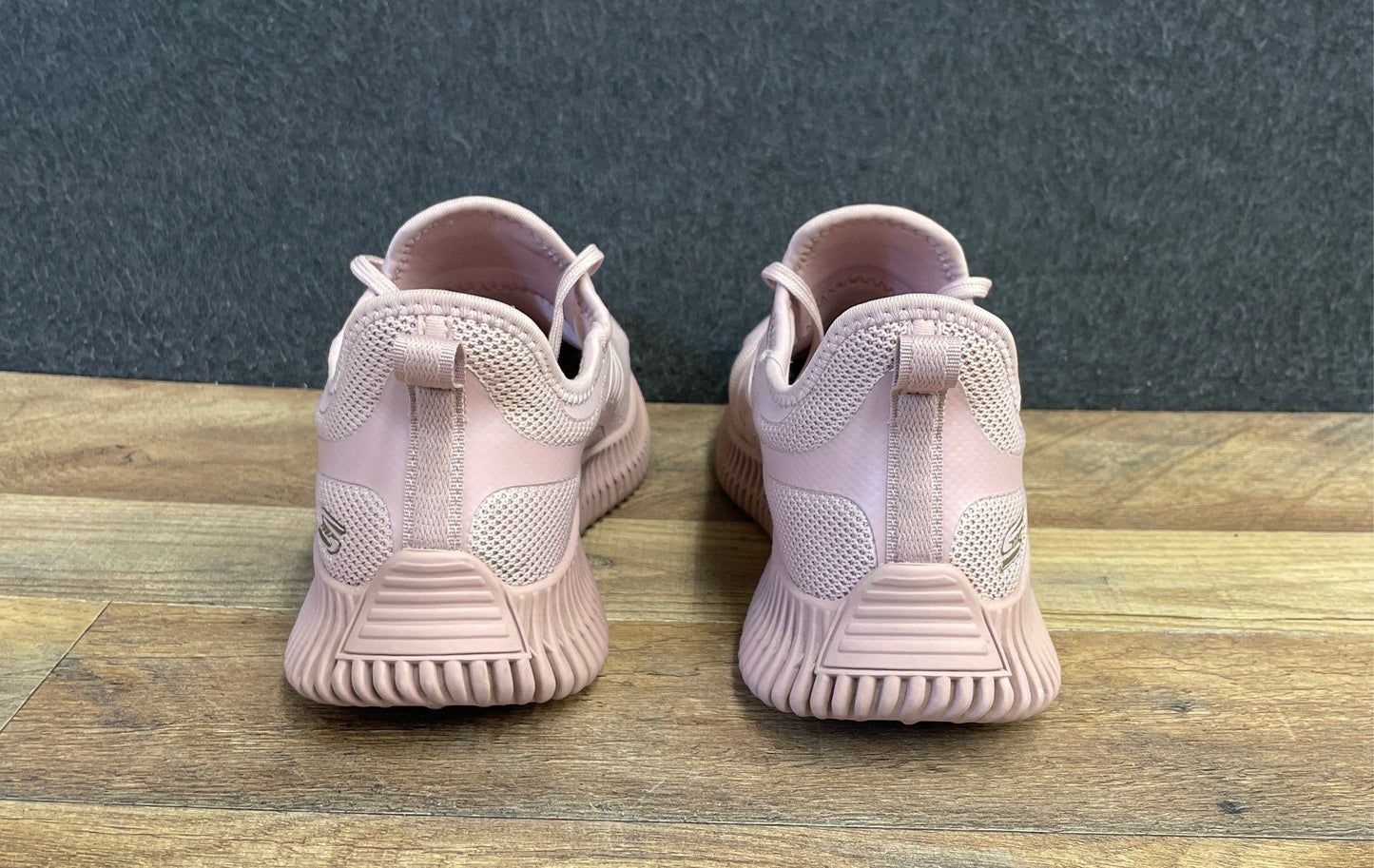 Skechers BOBS Sport Squad Chaos Face Off Rose Pink Sneakers Women's Size 10