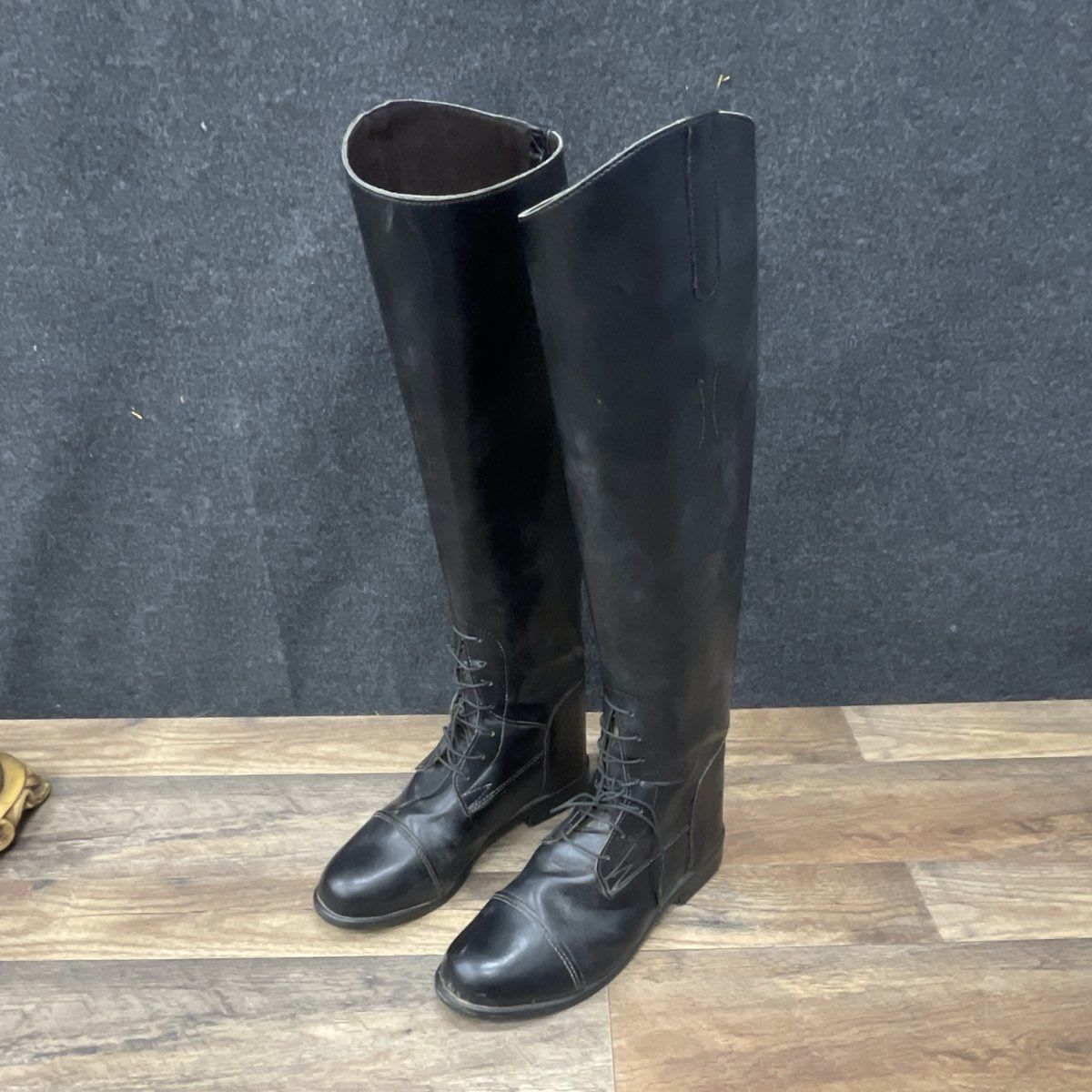 Women's Devon Aire Classic Black Boot Size 8