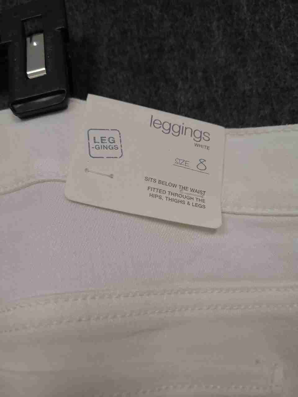 J.Jill Women's White Denim Leggings Sits Below Waist Slim Fit Sz 8