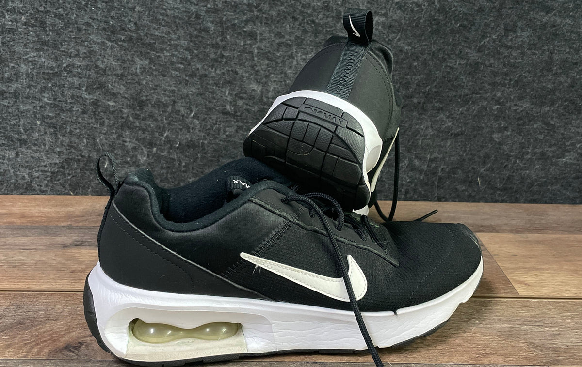 Nike Air Max INTRLK Lite Black White Running Shoes Women's Size 8.5
