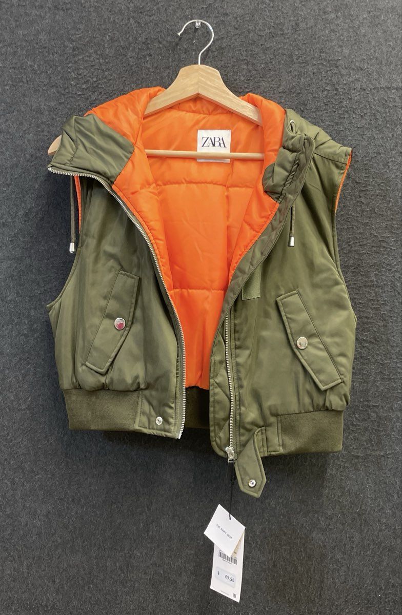 NWT Zara Women's The Samy Vest Olive Green Hooded Bomber Padded Sz L