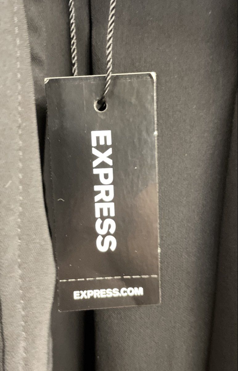 Express Women's Extreme High Rise Shortie Shorts Black NWT Sz 8