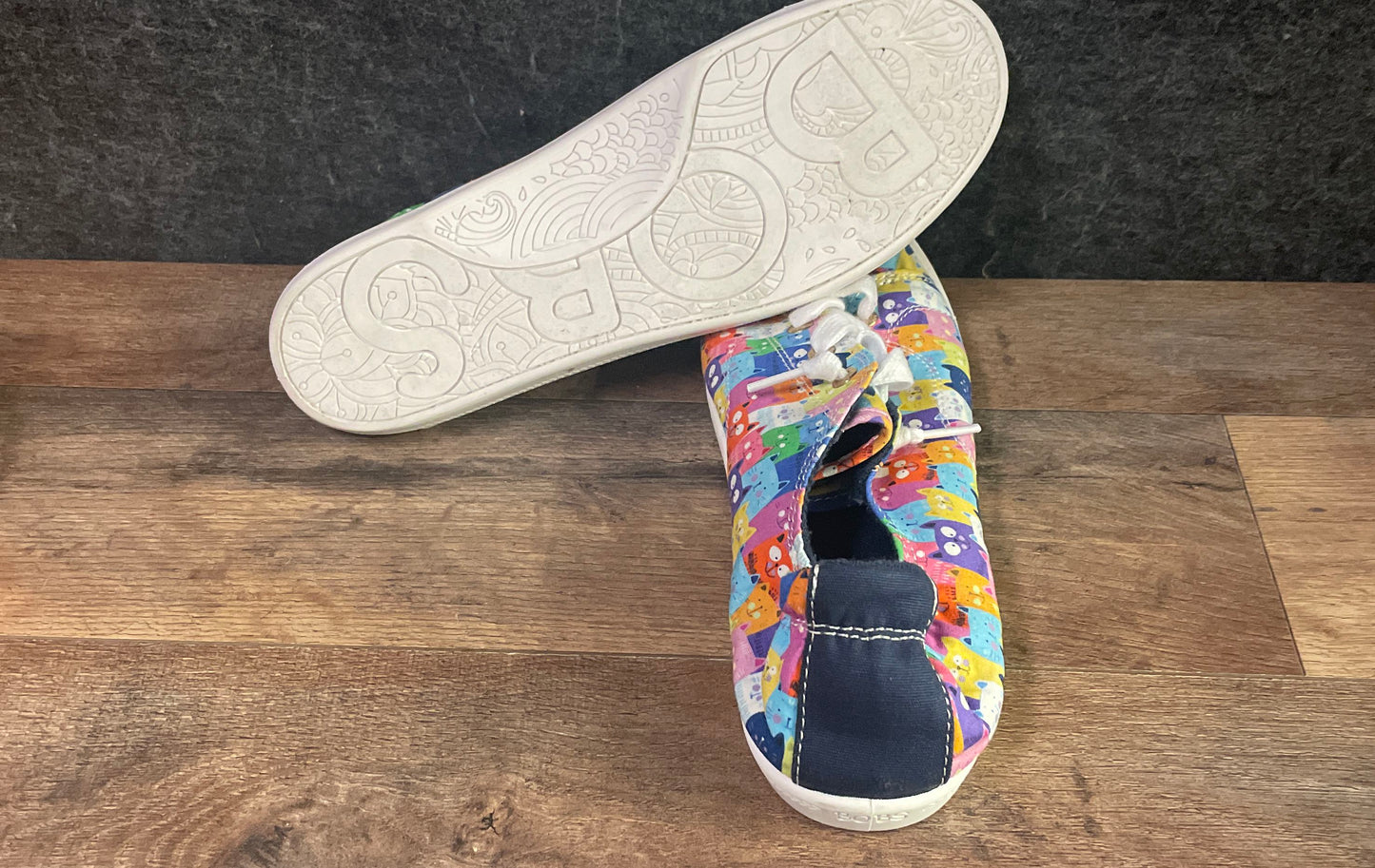 Skechers BOBS Beach Bingo Kitten Party Slip-On Sneakers Women's Size 11